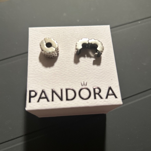 Pandora clasps, a pair - Picture 2 of 3